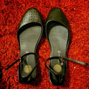 Melissa + Isabela Capeto Black Jelly Flat Size 6
